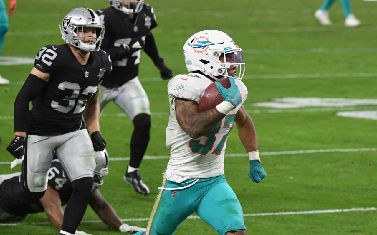 Miami Dolphins at Las Vegas Raiders Betting Preview