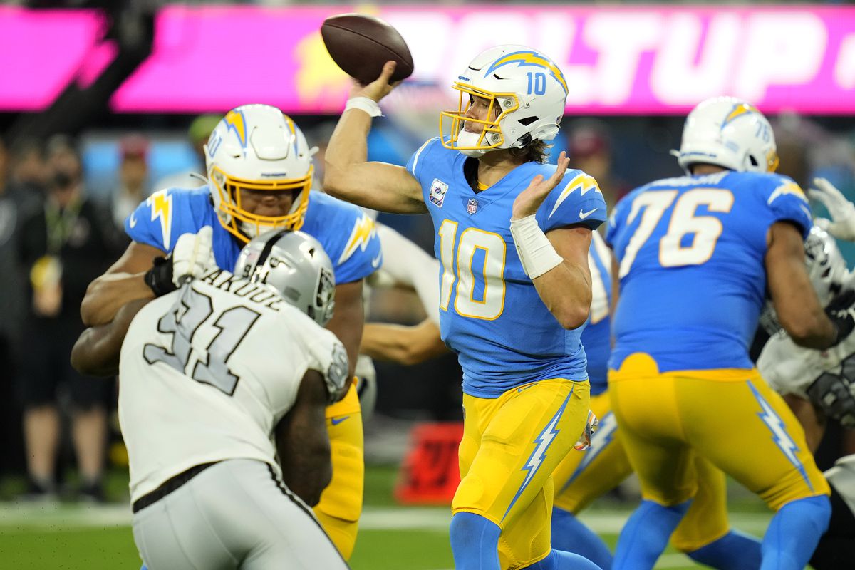 Cleveland Browns at Los Angeles Chargers Betting Pick
