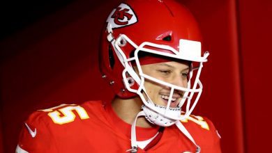 Pat Mahomes in tunnel Broncos at Chiefs Betting