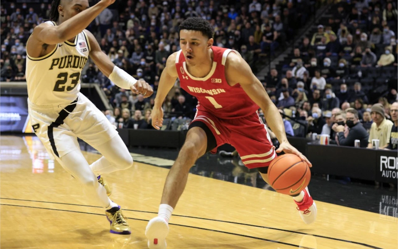 Michigan State Spartans at Wisconsin Badgers Stats and Trends