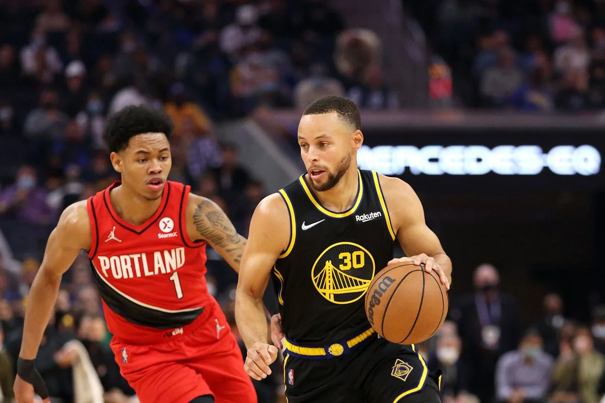 Golden State Warriors at Portland Trail Blazers Stats and Trends