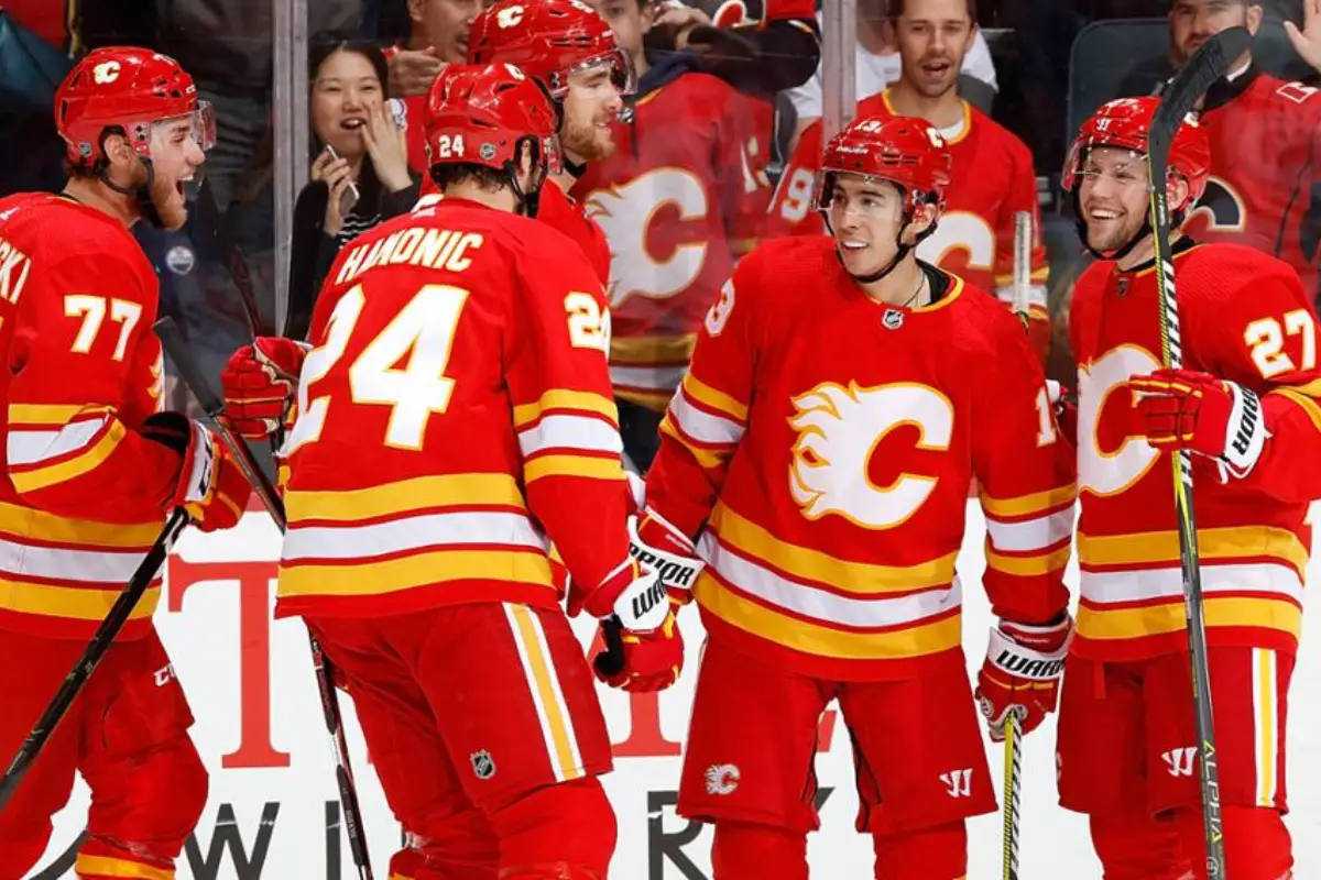 Calgary Flames vs. Vancouver Canucks Betting Analysis and Prediction