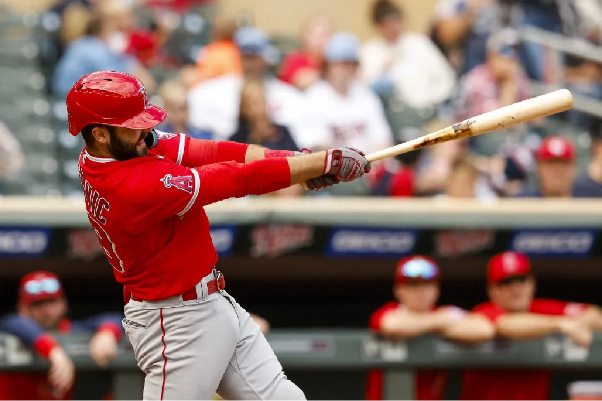 Los Angeles Dodgers vs Los Angeles Angels Odds, Picks, and Prediction
