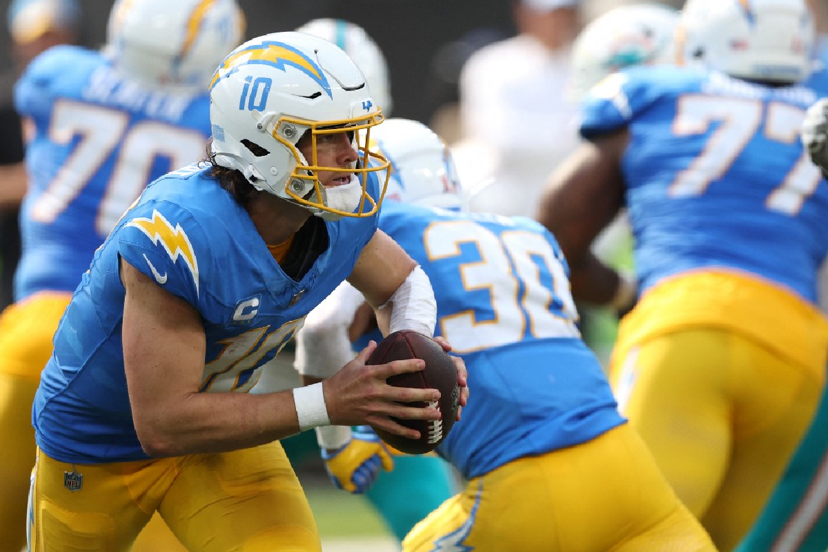 Los Angeles Chargers vs. Tennessee Titans Odds, Picks, and Prediction