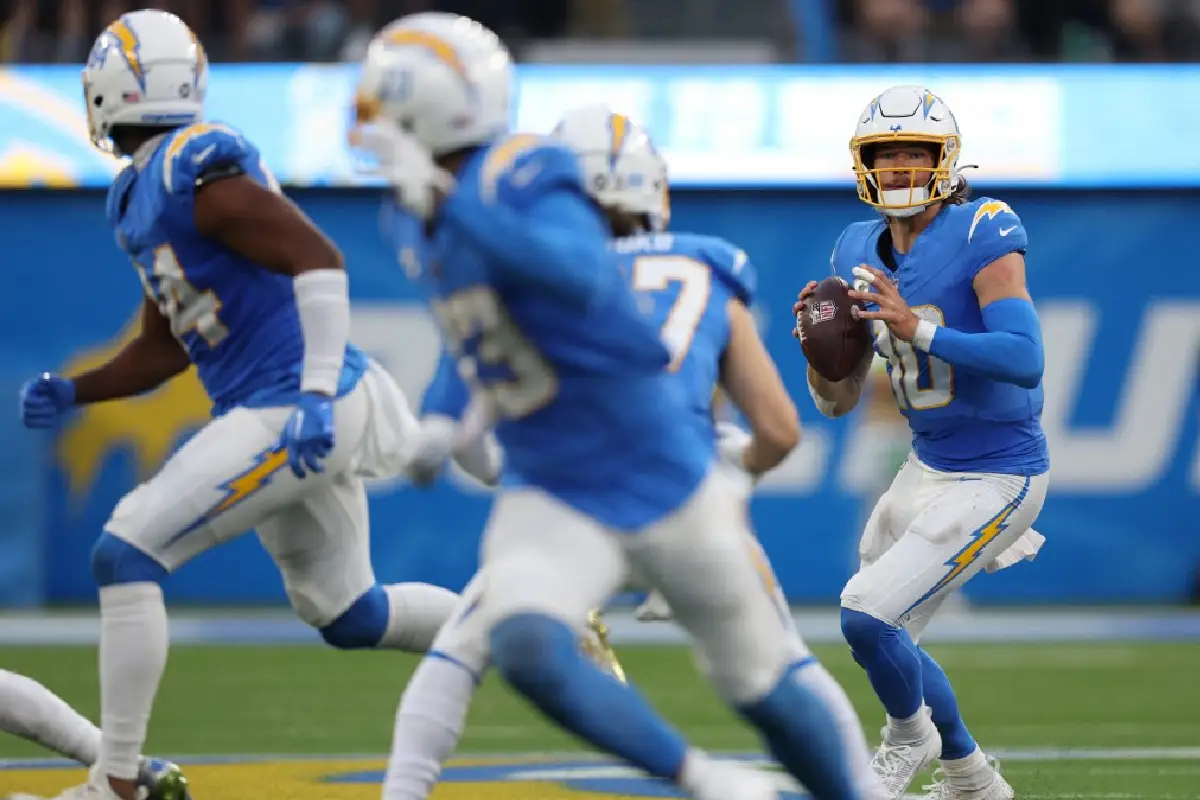 Los Angeles Chargers vs Green Bay Packers Odds, Picks, and Prediction