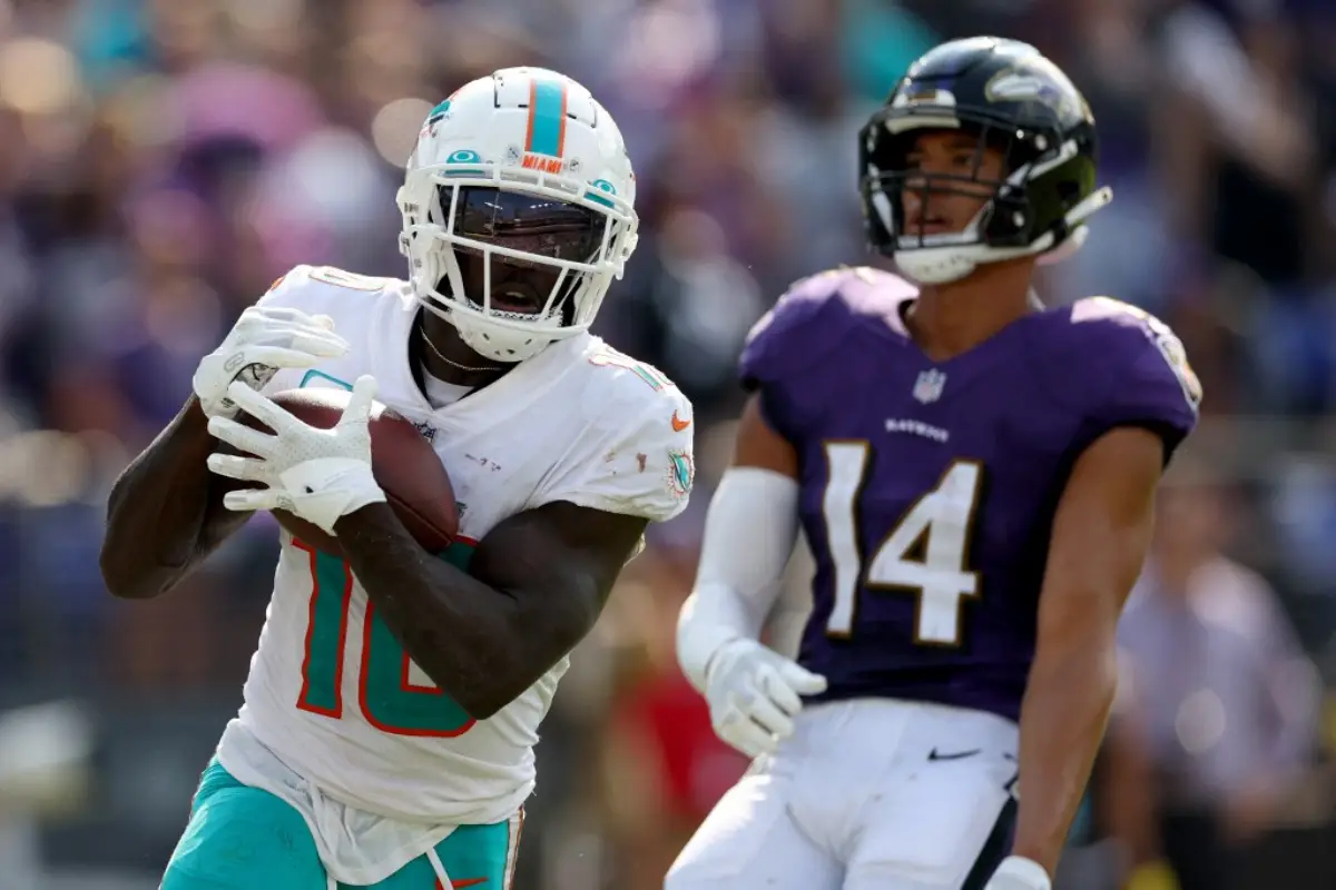 Miami Dolphins vs Baltimore Ravens Picks and Parlays