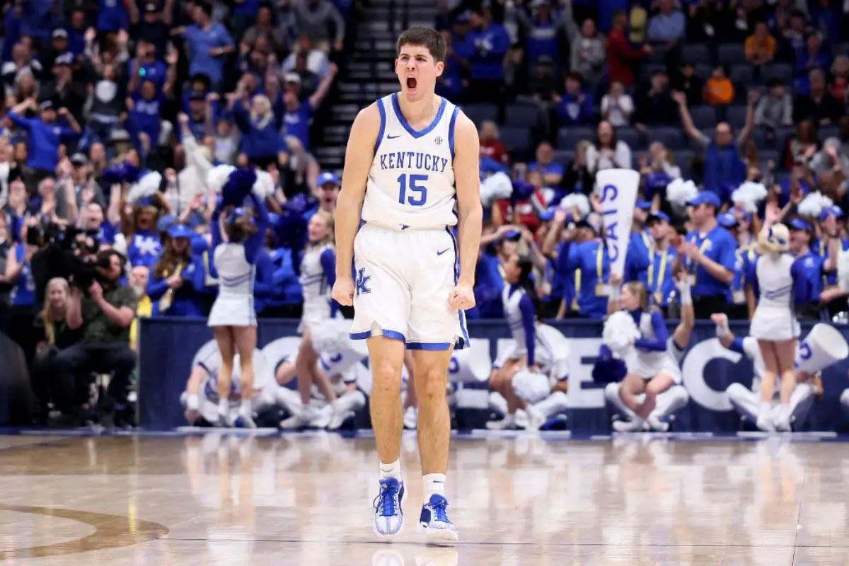 Men’s National Championship First Round: Oakland Golden Grizzlies vs Kentucky Wildcats Betting Analysis and Prediction
