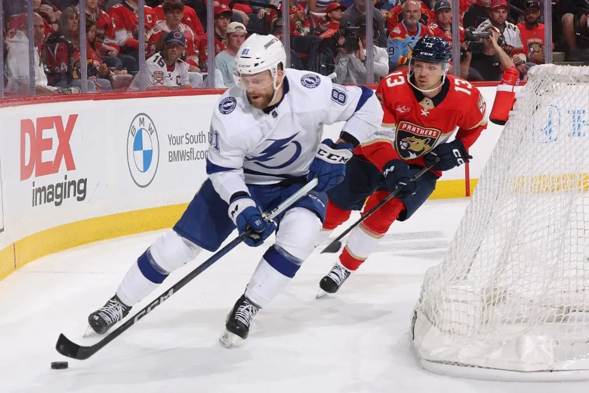 NHL Playoffs Round 1 (Game 2): Tampa Bay Lightning vs Florida Panthers Odds, Picks and Predictions