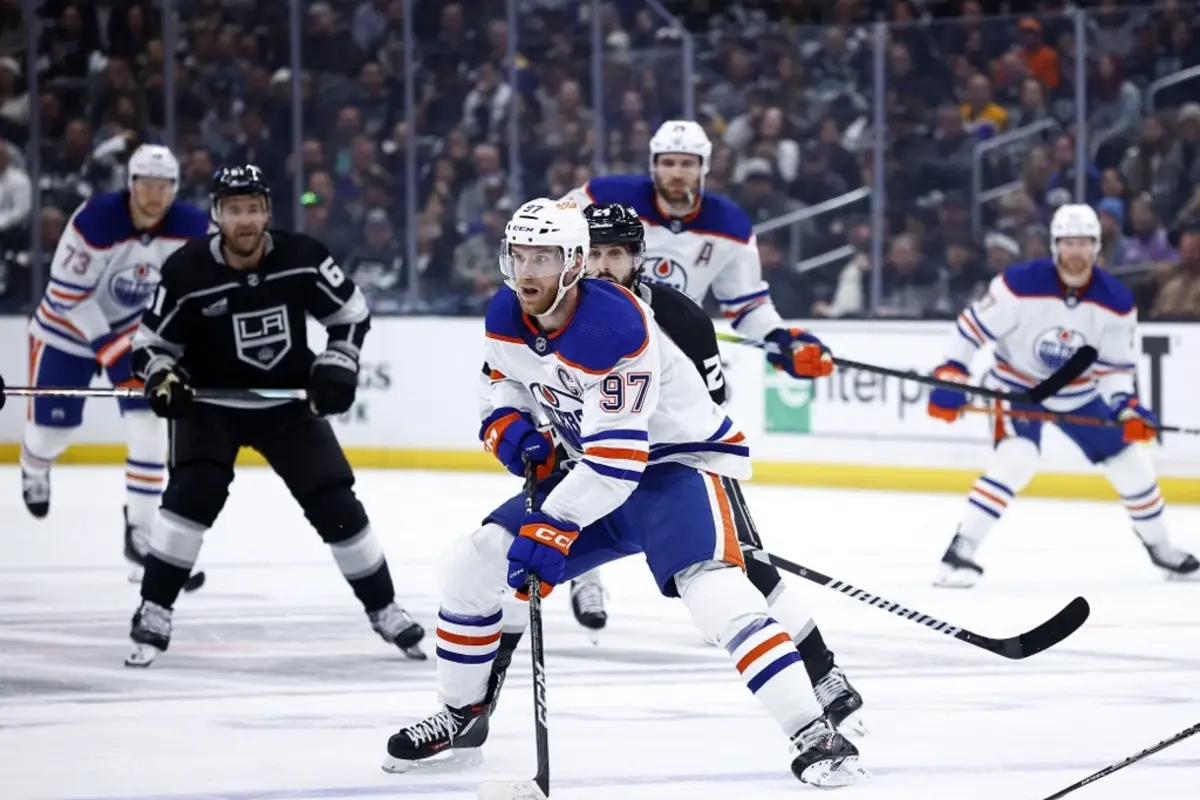 NHL Playoffs Round 1 (Game 5): Los Angeles Kings vs Edmonton Oilers Score Prediction